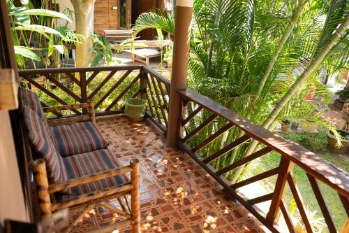 Balcony/terrace, Chilling Hill Guesthouse in Mae Hi
