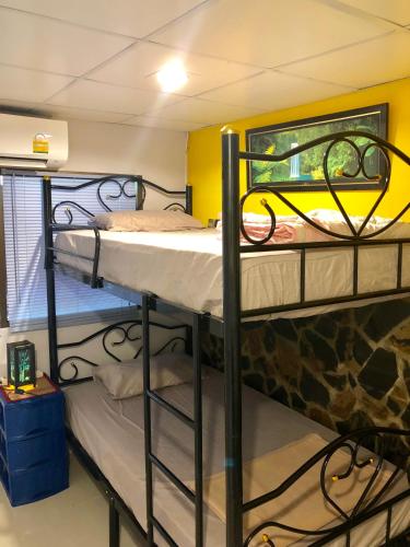 %name New Coco Sardinia Guesthouse เกาะช้าง