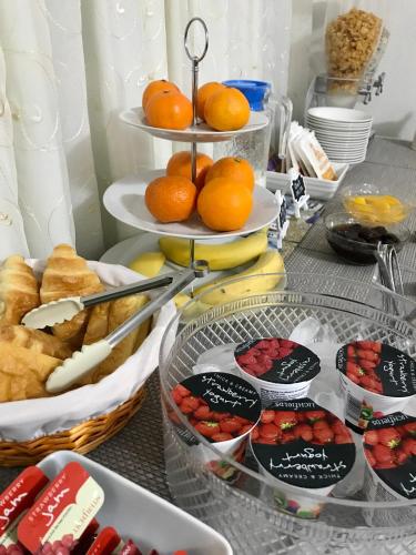 Helmsman Guesthouse - image 12