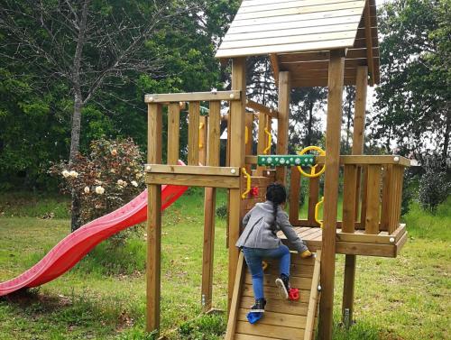 Laste mänguväljak, Casa Das Palmeiras-Pedagogic Farm in Mangualde