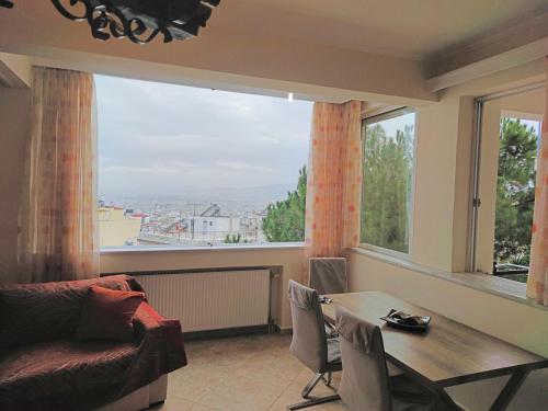 Hillside Villa, Private Pool , Panorama View & Free Parking 2km from Archaeological Museum, Athènes (photo 8)