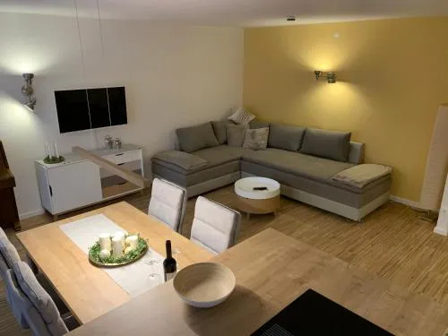 Moderne Ferienwohnung nahe SWR und Golfplatz in Baden-Baden, Deutschland