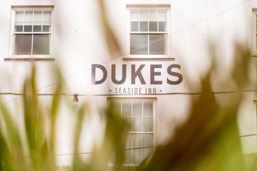 Dukes Inn