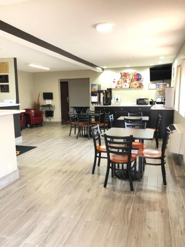 Eten en drinken, Super 8 By Wyndham Natchitoches in Natchitoches (LA)