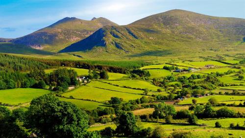 The Mournes view Farmhouse