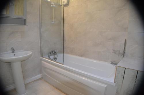 Single room, economy, shared bathroom