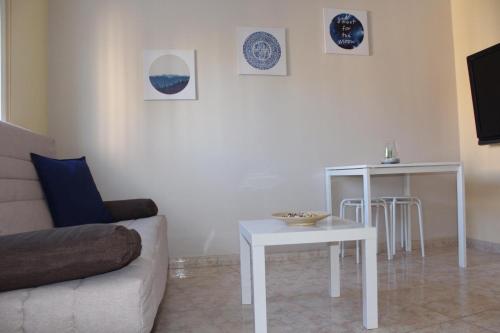 Nice and New Studio with balcony close to the city 2ºB, Málaga (fotografie 9)