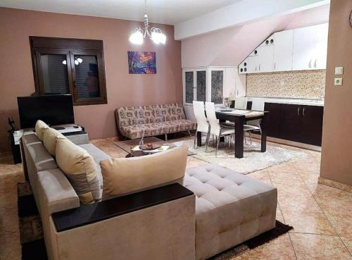  Luxurious private appartment with garden and view! in Serres