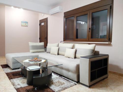  Luxurious private appartment with garden and view! in Serres