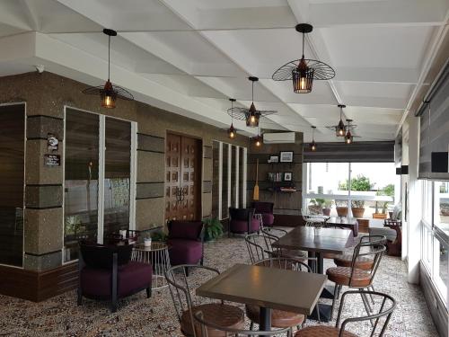 Casa Estela Boutique Hotel & Cafe in Calapan