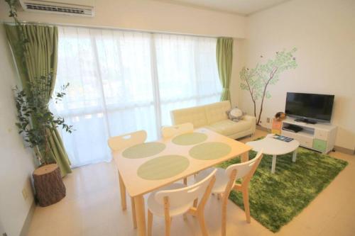 沖縄ライフインゼファー Okinawa Totoro House