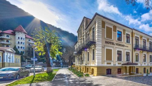 Hotel Versay - image 13