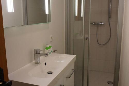 Vannas istaba, Ferienwohnung im Haus Maria in Sankt Koloman