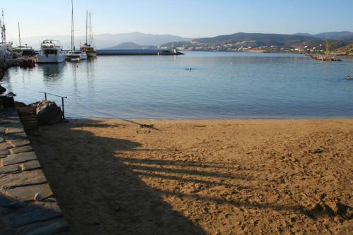 Naiades Marina Hotel - image 12