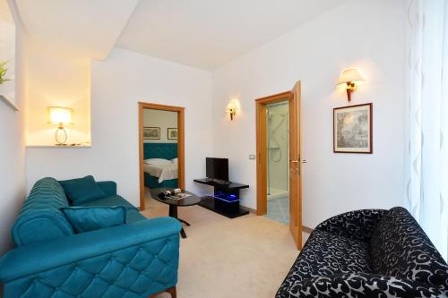 Hotel Adriana - image 9