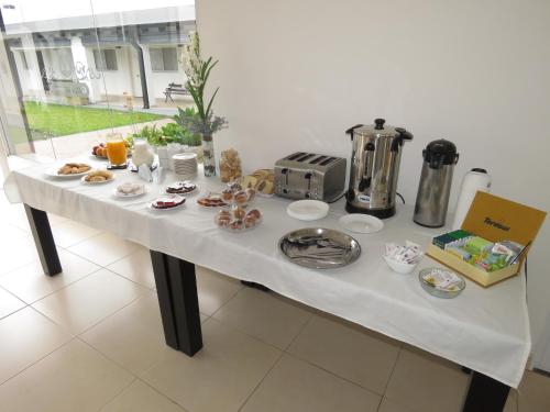 . GRAN HOTEL CURUZU CUATIA