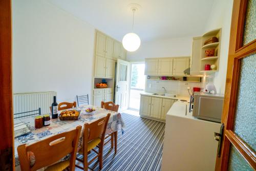 Leonidio Apartment Maria in Leonidion