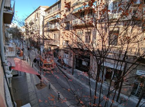 Best Midsize 2 Bedrooms Apartment in Downtown Jerusalem!