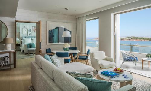King Suite with Arion Sea View One Bedroom