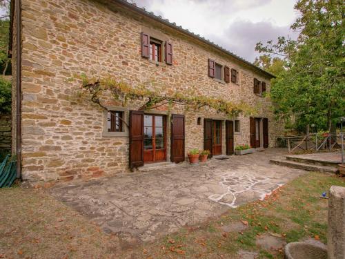 Idyllic Villa in Cortona with Swimming Pool - image 4