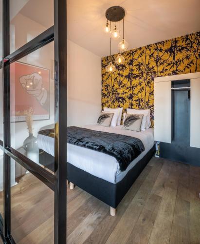 Mini loft 1 bedroom 2 steps from Av Louise, Bruxelles (photo 9)