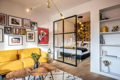 Mini loft 1 bedroom 2 steps from Av Louise, Bruxelles (photo 10)