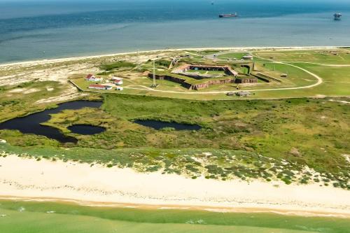 Summer House On Romar Beach II - image 2