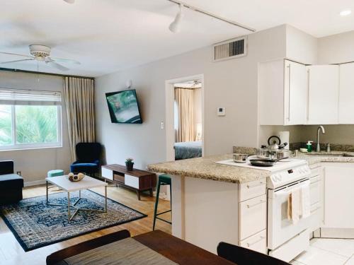 Facilities, Galleria Apartments By Lowkl in Fort Lauderdale (FL)