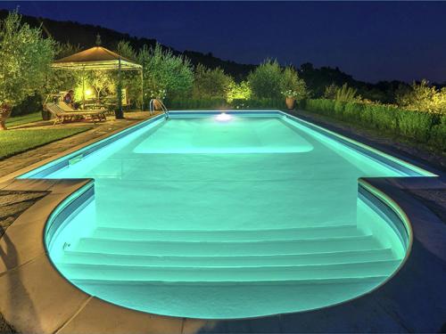 Impressive Villa in Cortona with Swimming Pool gîte à louer Poggioni