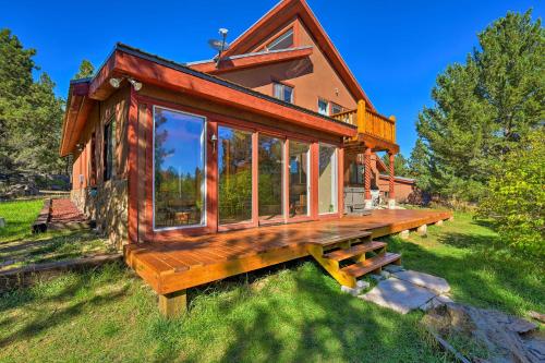 . 5-Acre Angel Fire Mtn Home with Hot Tub and Sauna