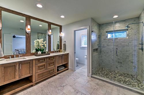 College Station Home - Walk to Texas AandM! - image 10