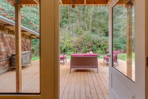 Peaceful Creekside - image 3