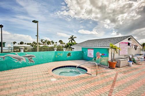 Waterfront Nettles Island Beach House Pool Access