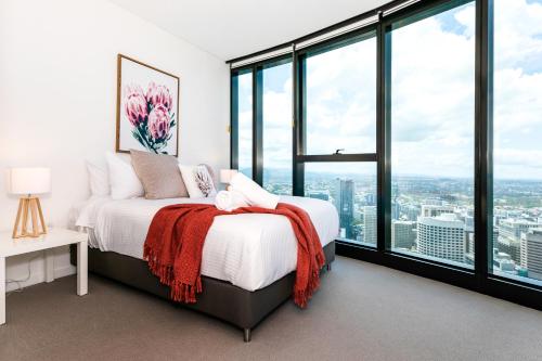 Lvl 59 Skytower Amazing Views CBD Wifi Carpark by Stylish Stays Brisbane