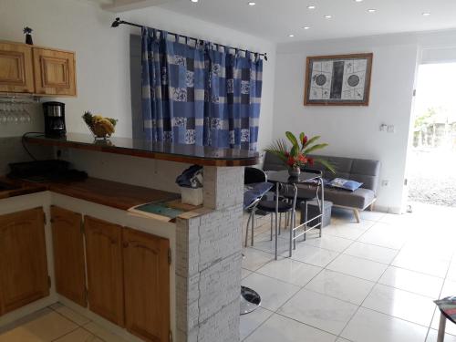 Cocina, Gîte Noasol (Gite Noasol) in Sainte Rose