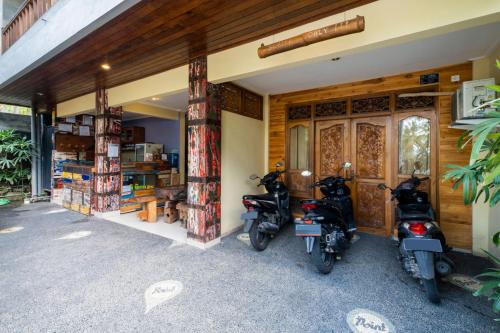 The point surfcamp Bali – Negara, WY