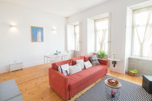 Smooth Oporto Apartment by Porto City Hosts, Porto