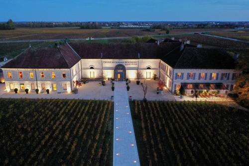 . Chateau de Chassagne-Montrachet