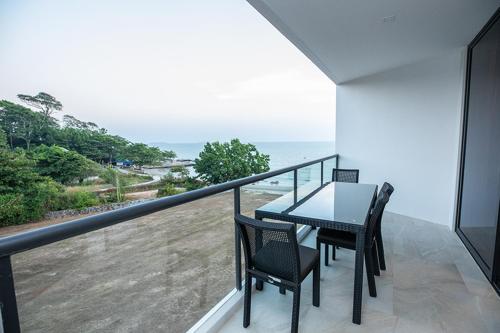 Balcony/terrace, Beachfront Condo Escape 243 near Ao Khai