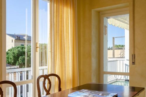ALTIDO Light flat for 3 in the heart of Bogliasco