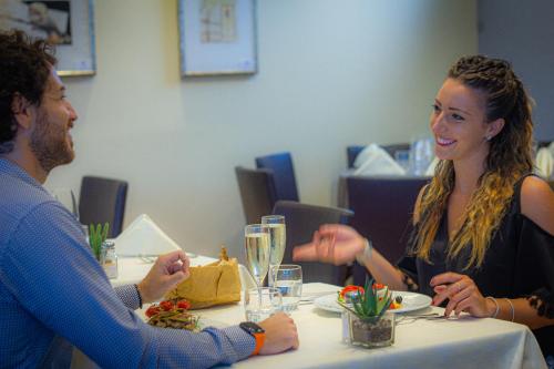 Tuscany Inn - image 13