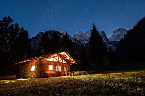 Baita Valon - Alpine Hideaway Comano Terme