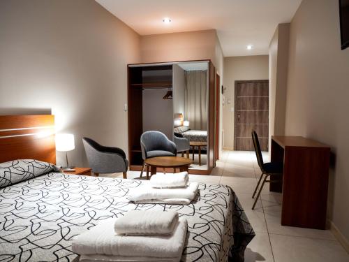 1 queen bed
