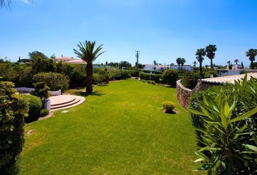 Villa Carvoeiro Clube 3 bedroom villa with heated private pool chambre d'hôte Poço Partido