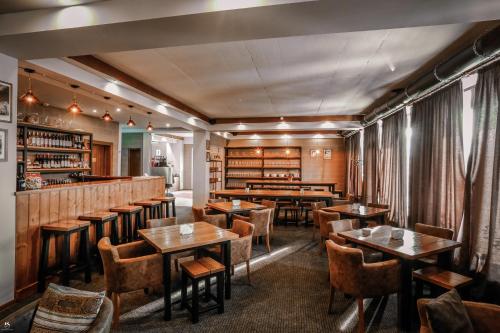 Pub/salon, Alpine Lounge Kazbegi in Kazbegi