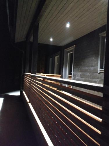 Instalaciones, Louhi B in Akaslompolo