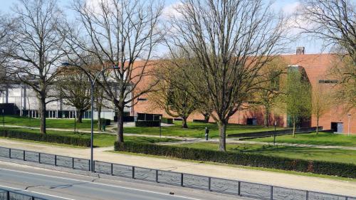 Op de Burg - image 9