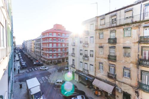 Almirante Balcony by Homing - image 7