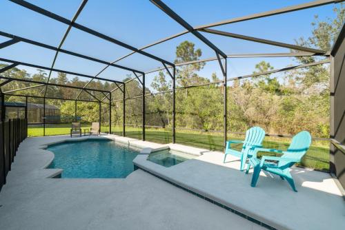 Luxurious Family Vacation Home - 10 Minutes to Disney! - image 2
