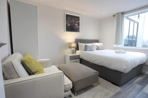 Birmingham NECAirport Interchange shortstay homebase